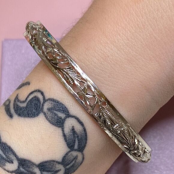 💛 Antique 18k White Gold Art Deco Filigree Bangle Bracelet - Picture 2 of 6